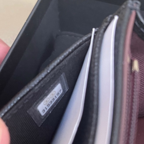 Chanel Caviar Quilted Medium Flap Black Gold: authenticity card, dust bag, box - Picture 3 of 8